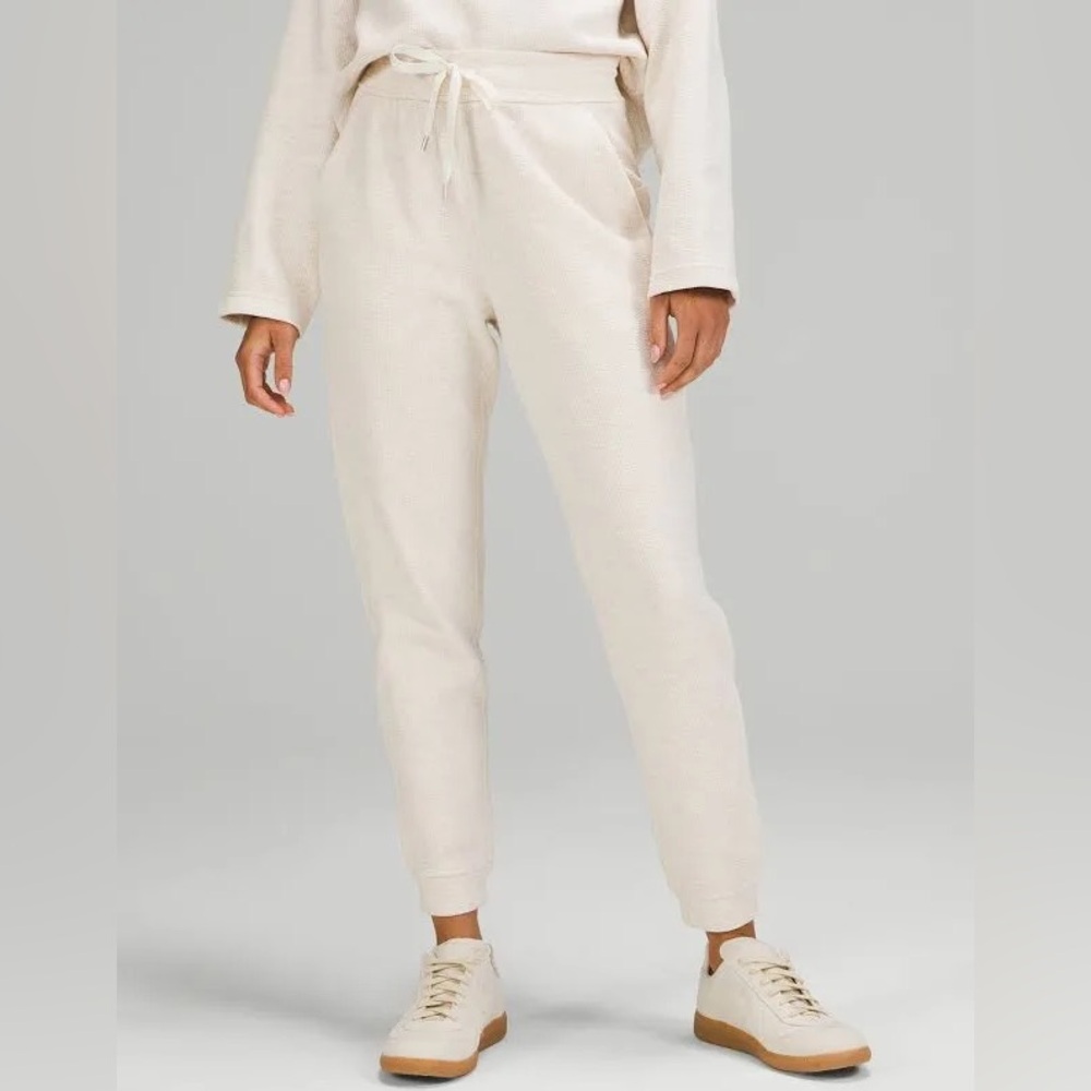 Lululemon Ribbed/Waffle High-Rise Jogger 25" *7/8 / White Opal / Cotton / 4